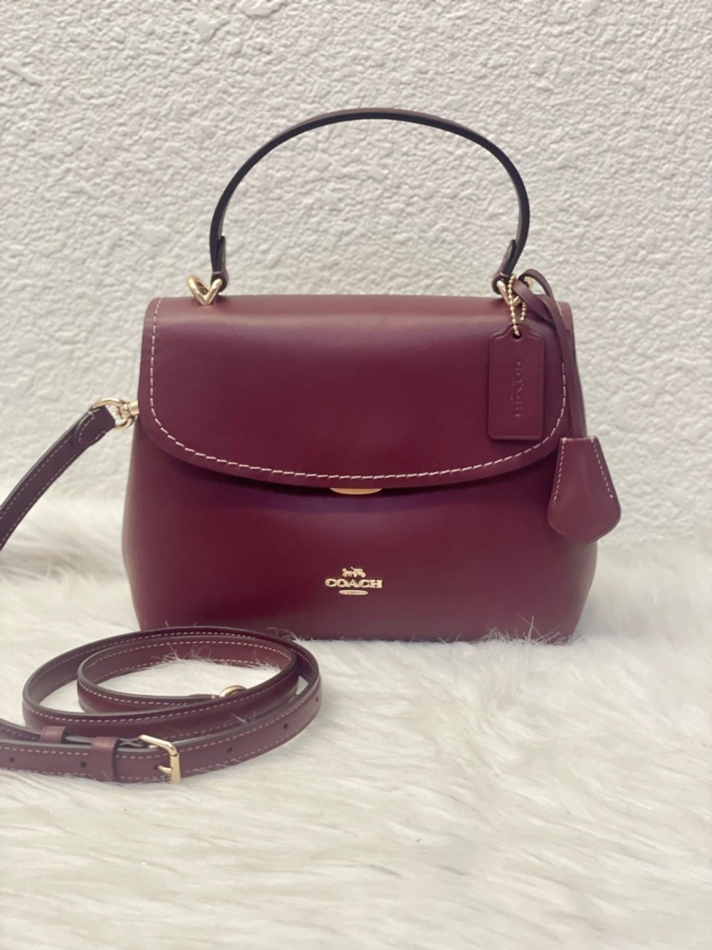 NWT Coach Emory Top Handle Bag In Maroon CCE54